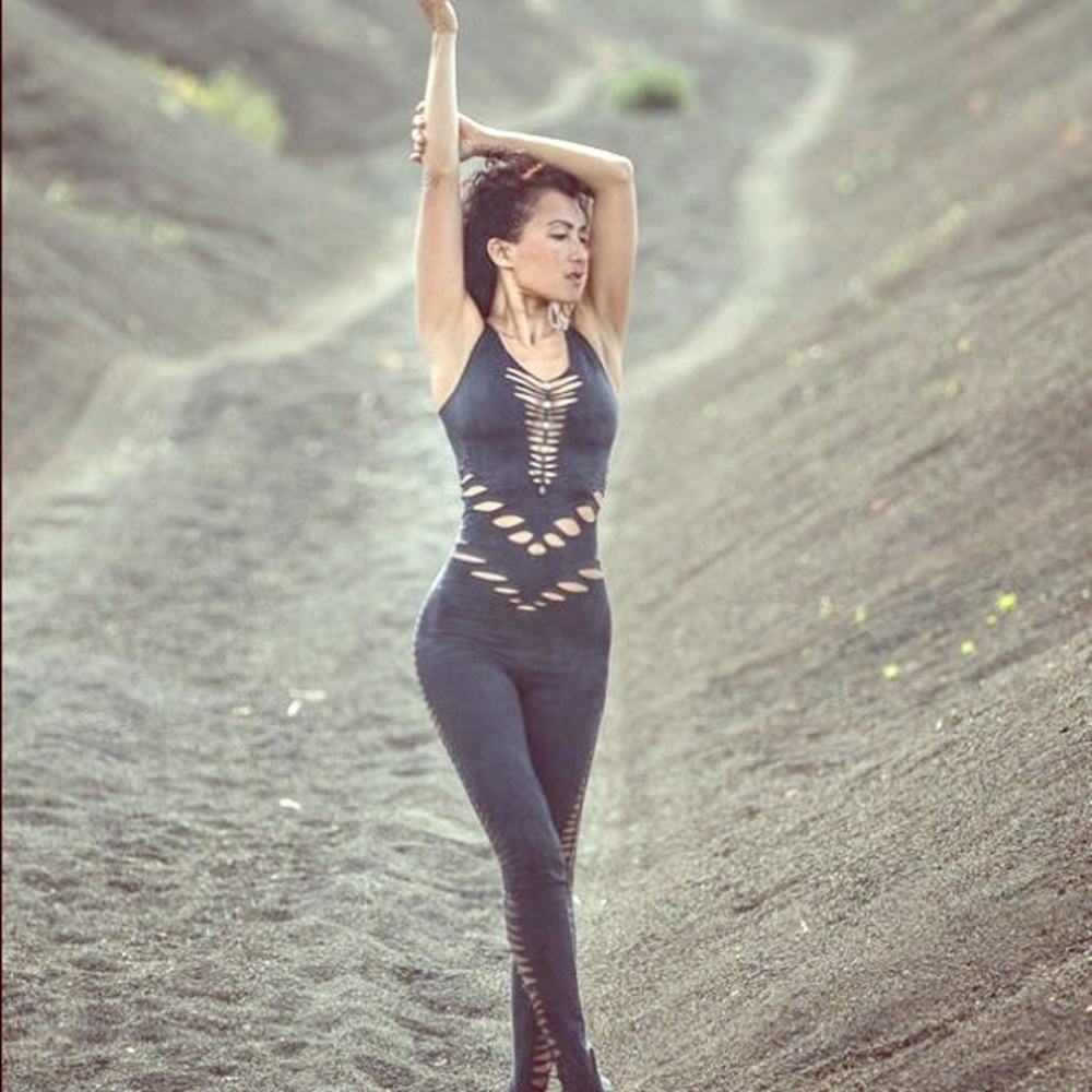 CaDeshire-women’s Catsuit